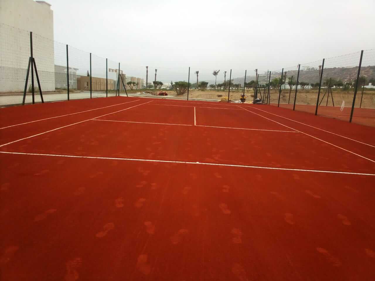 Terrain de football en gazon synthétique à Oujda